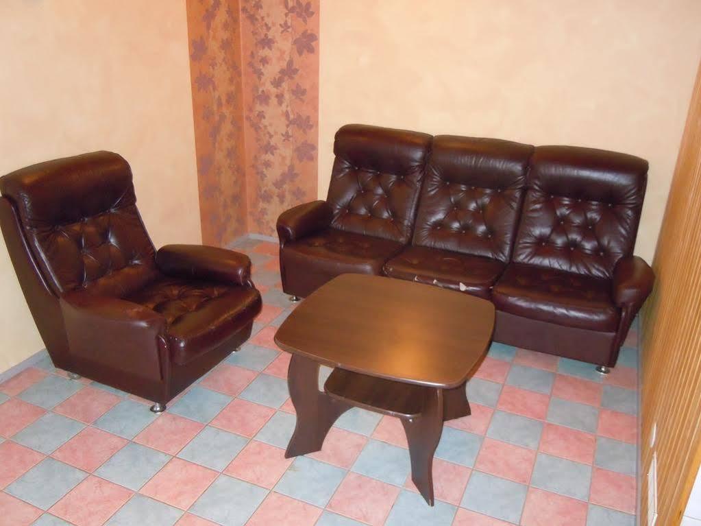 Centrum Hotel Viljandi Luaran gambar